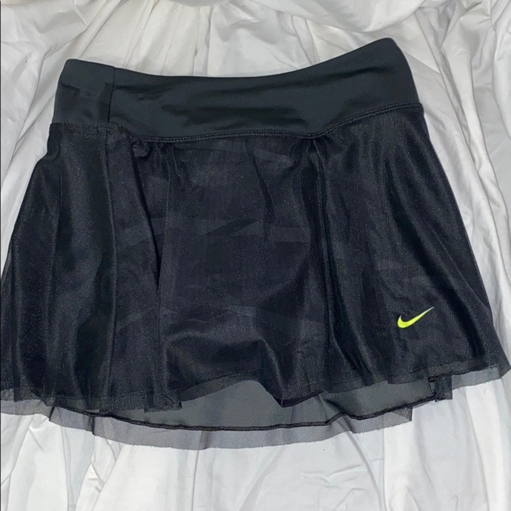 NIKE CAMO TULLE GOLF SKIRT